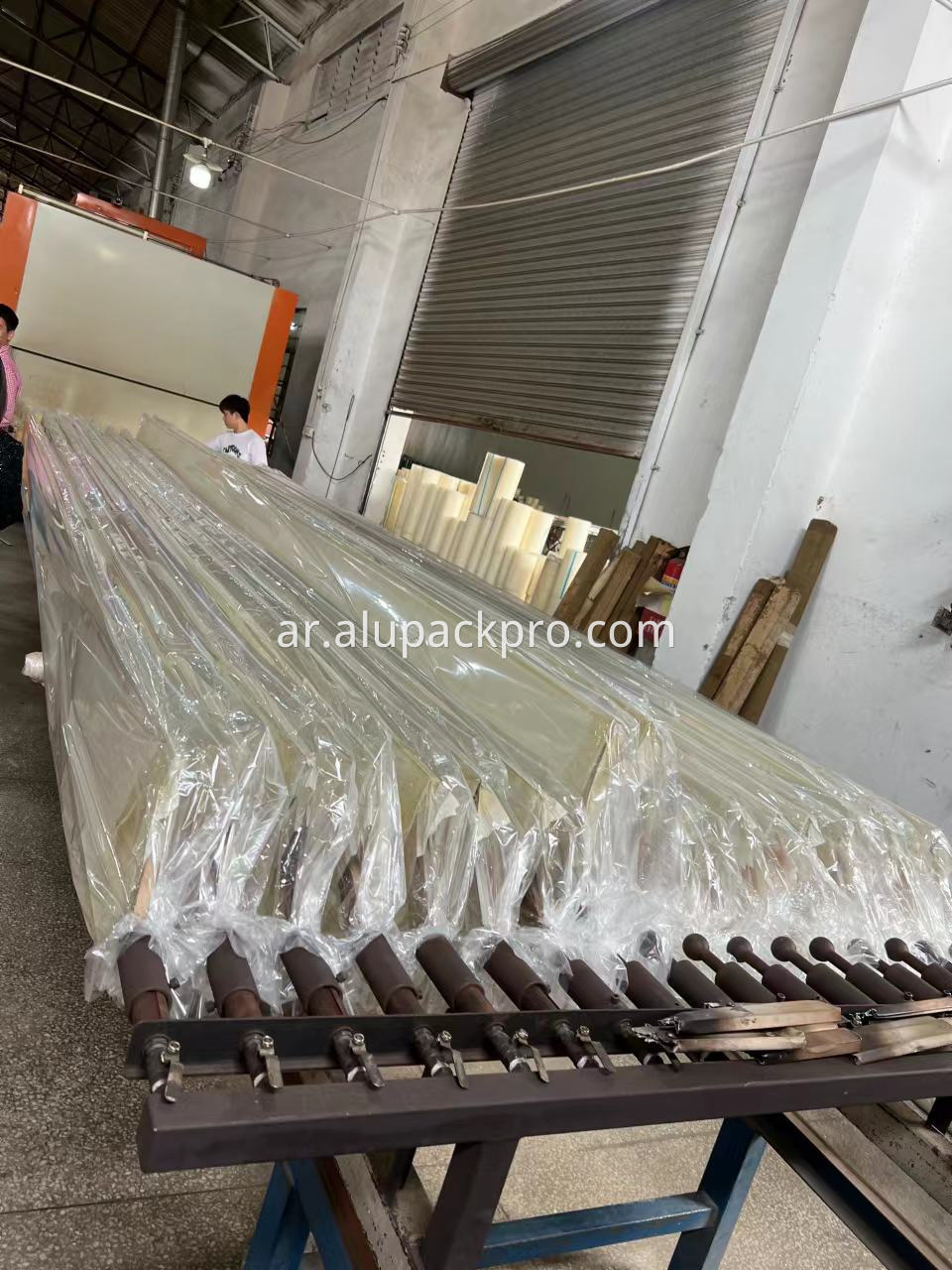 آلة طباعة نقل الحبوب الخشبية Wood Grain Transfer Printing Machine